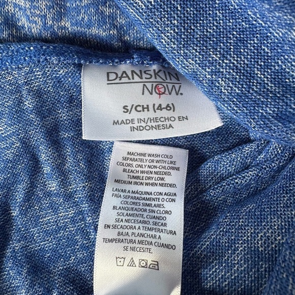 Danskin Now Active Sleeveless V-Neck Hoodie Top Size: Small - Picture 5 of 6